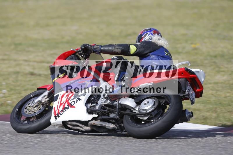 /08 17.04.2026  TZ Motorsport ADR/Gruppe gelb/38